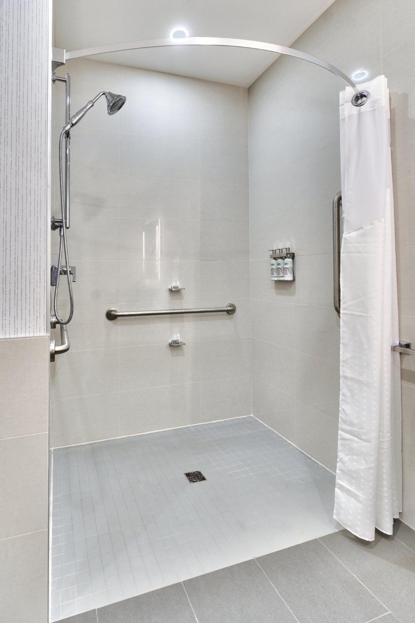 Holiday Inn Express & Suites - Trois Rivieres Ouest By Ihg Buitenkant foto