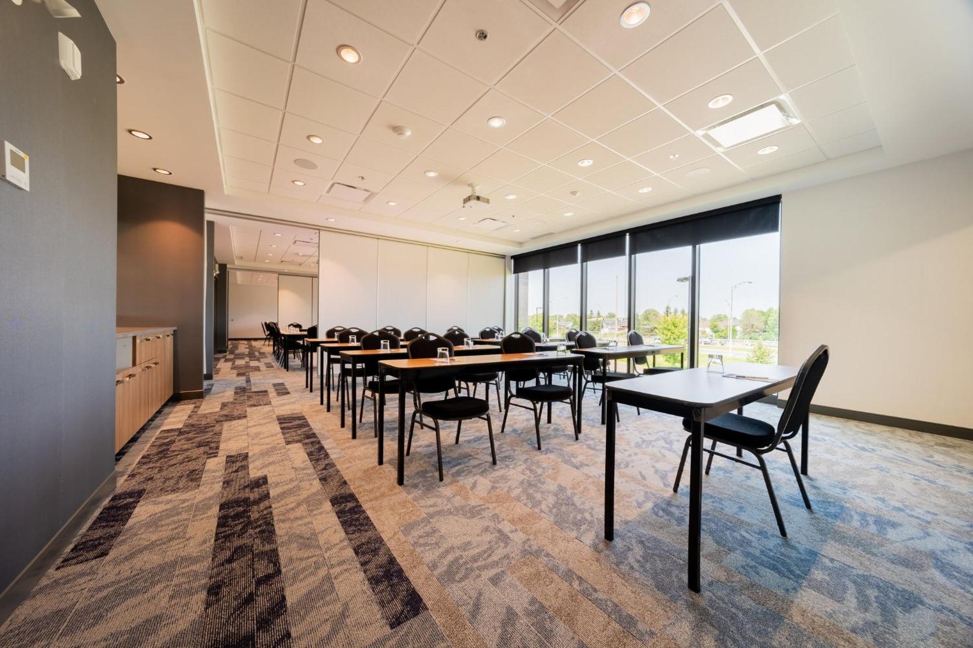 Holiday Inn Express & Suites - Trois Rivieres Ouest By Ihg Buitenkant foto