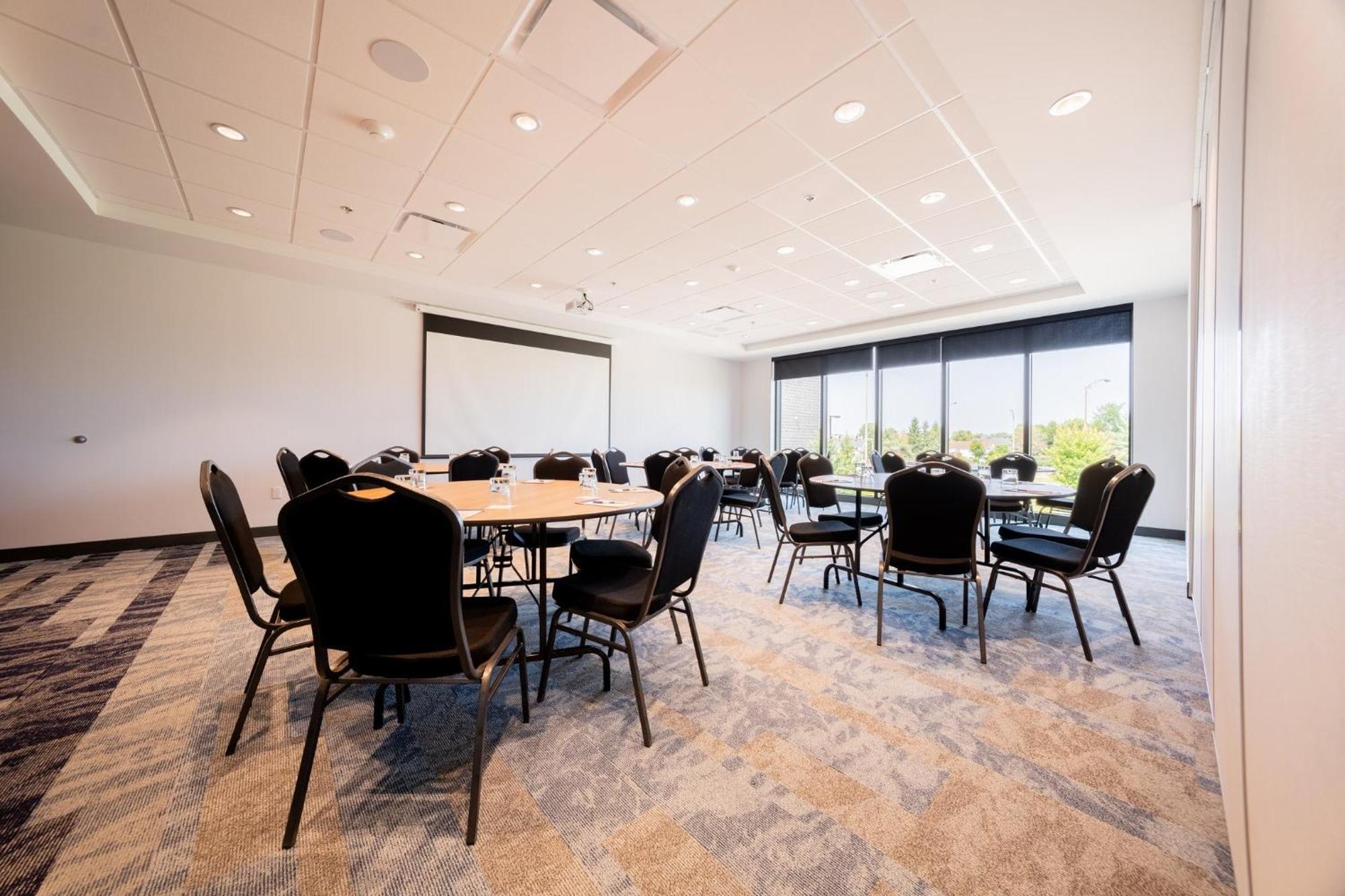 Holiday Inn Express & Suites - Trois Rivieres Ouest By Ihg Buitenkant foto